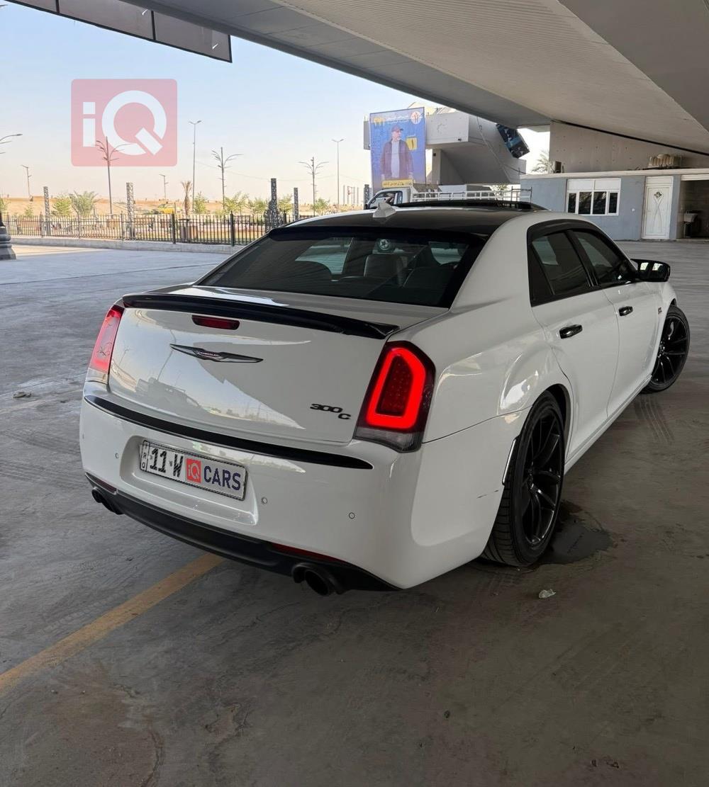 كرايسلر 300